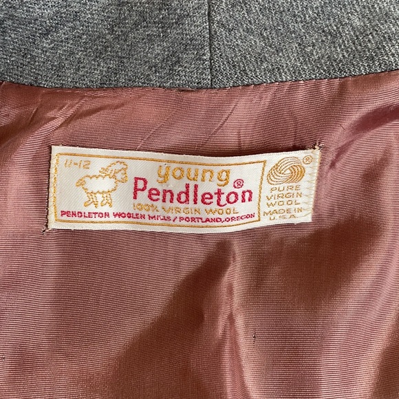 Pendleton Jacket - Picture 3 of 4